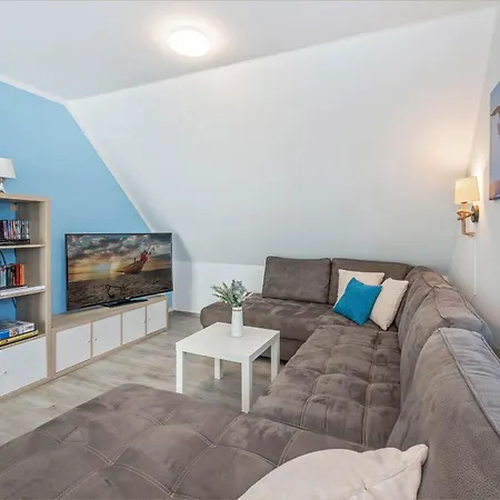 Apartment Sonneninsel Strandmoewe Obergeschoss Loddin